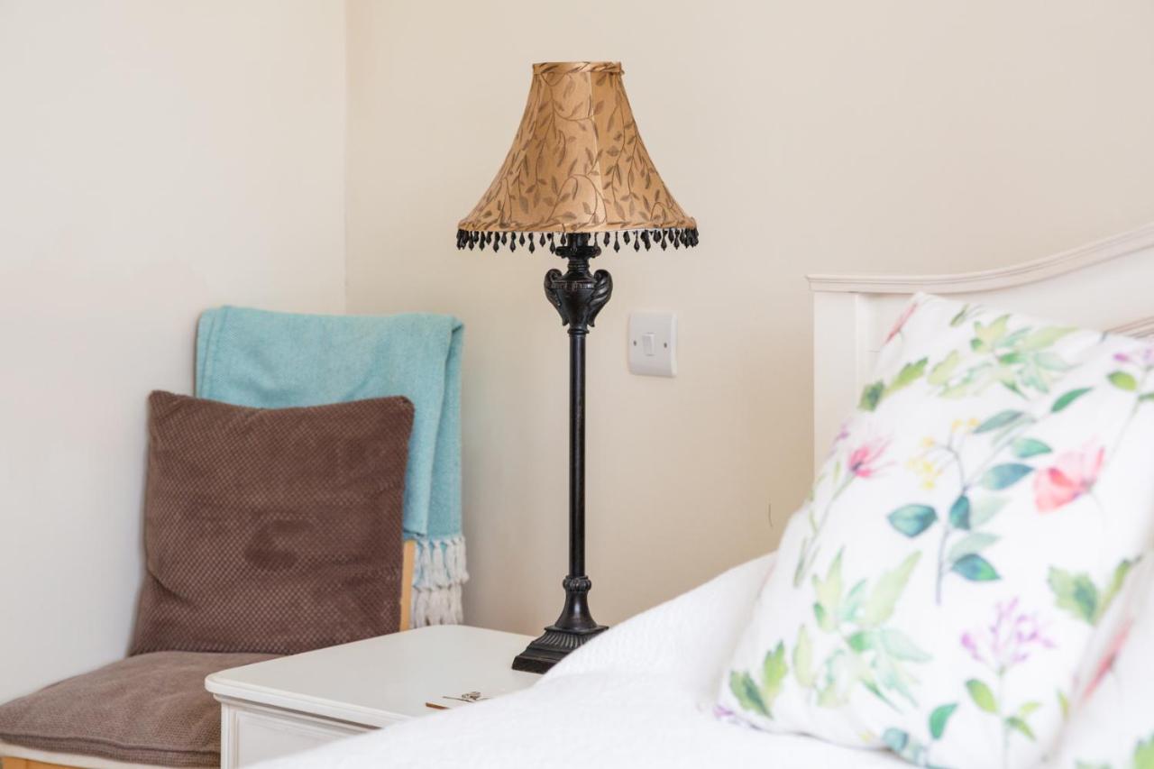 Higher Weddicott Barn Holiday Cottage - Self Catering Chagford Exteriör bild