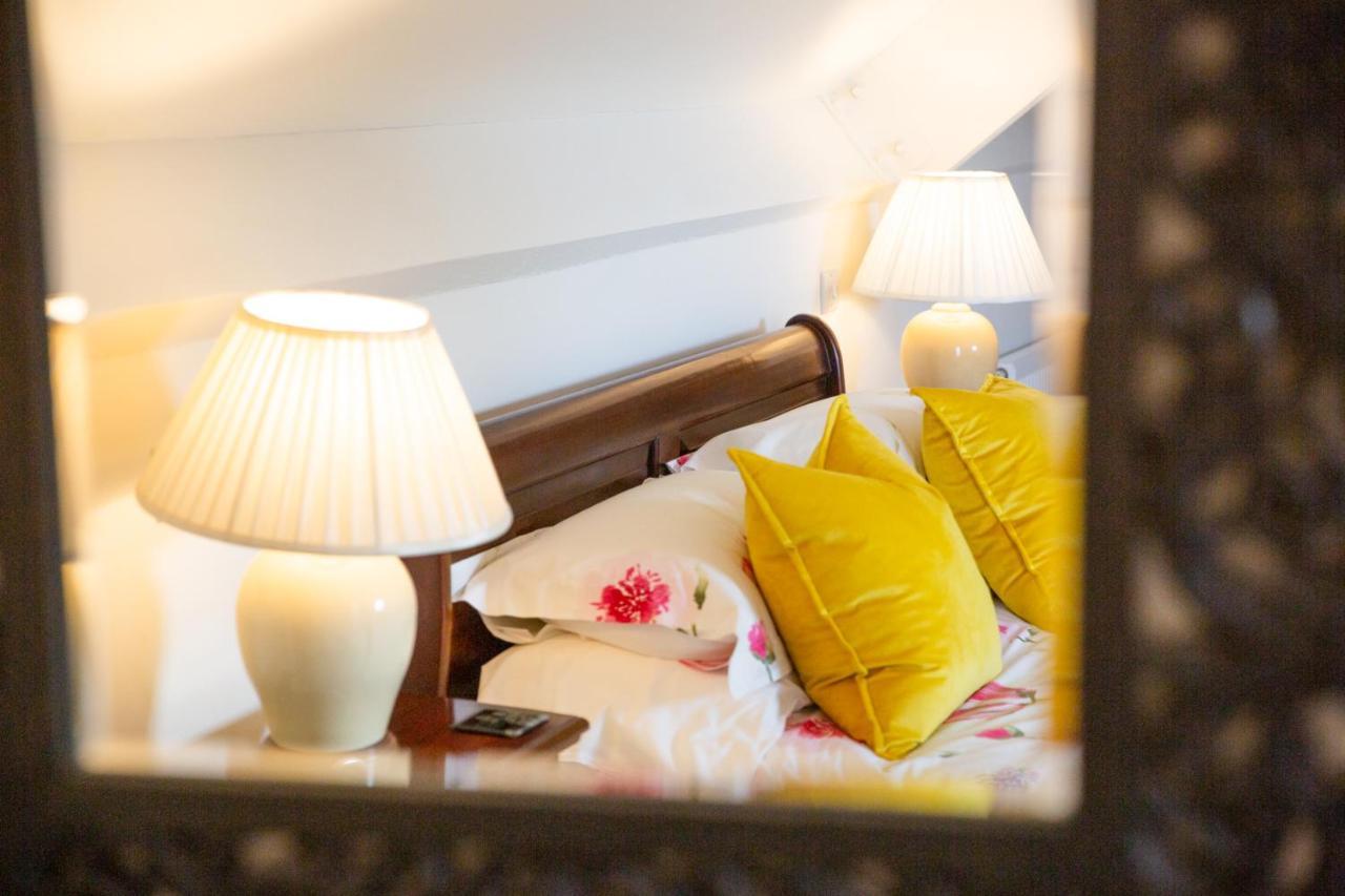 Higher Weddicott Barn Holiday Cottage - Self Catering Chagford Exteriör bild