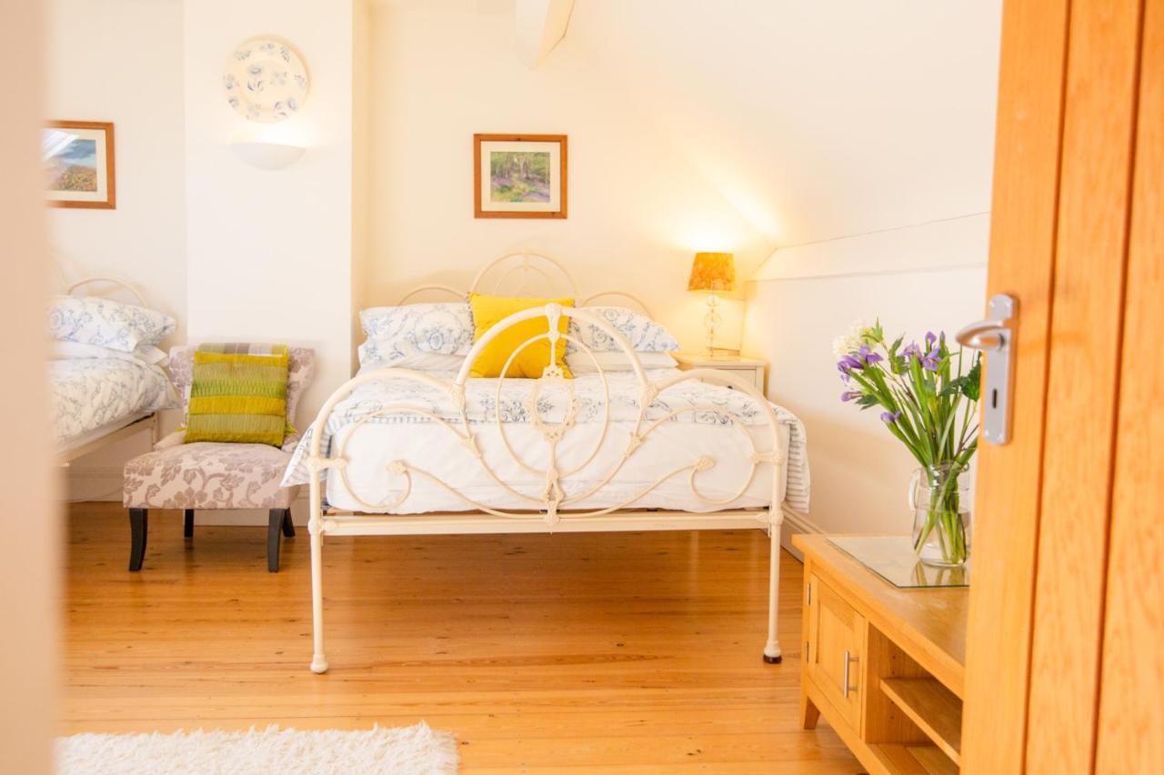 Higher Weddicott Barn Holiday Cottage - Self Catering Chagford Exteriör bild
