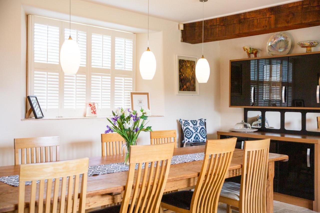 Higher Weddicott Barn Holiday Cottage - Self Catering Chagford Exteriör bild