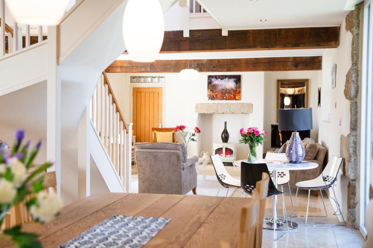 Higher Weddicott Barn Holiday Cottage - Self Catering Chagford Exteriör bild
