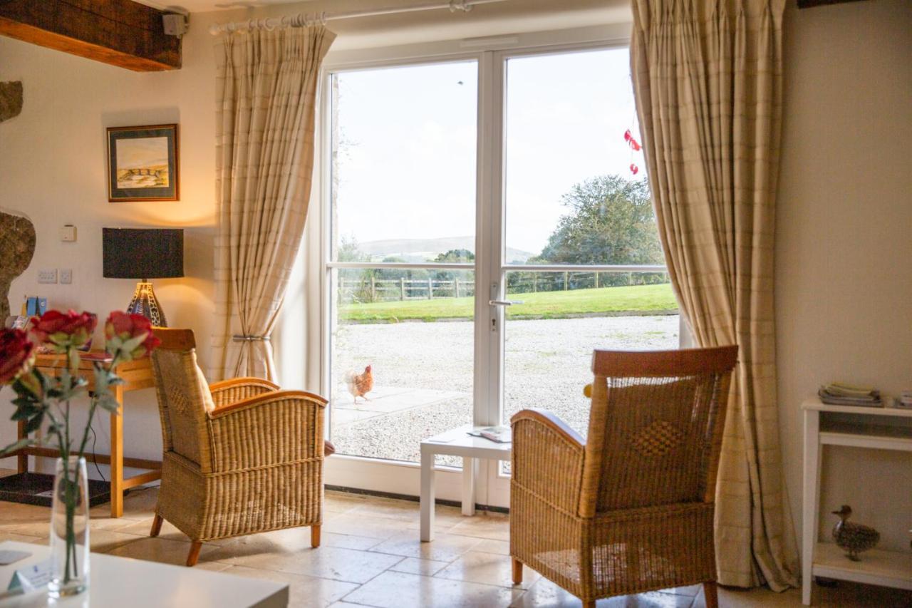 Higher Weddicott Barn Holiday Cottage - Self Catering Chagford Exteriör bild